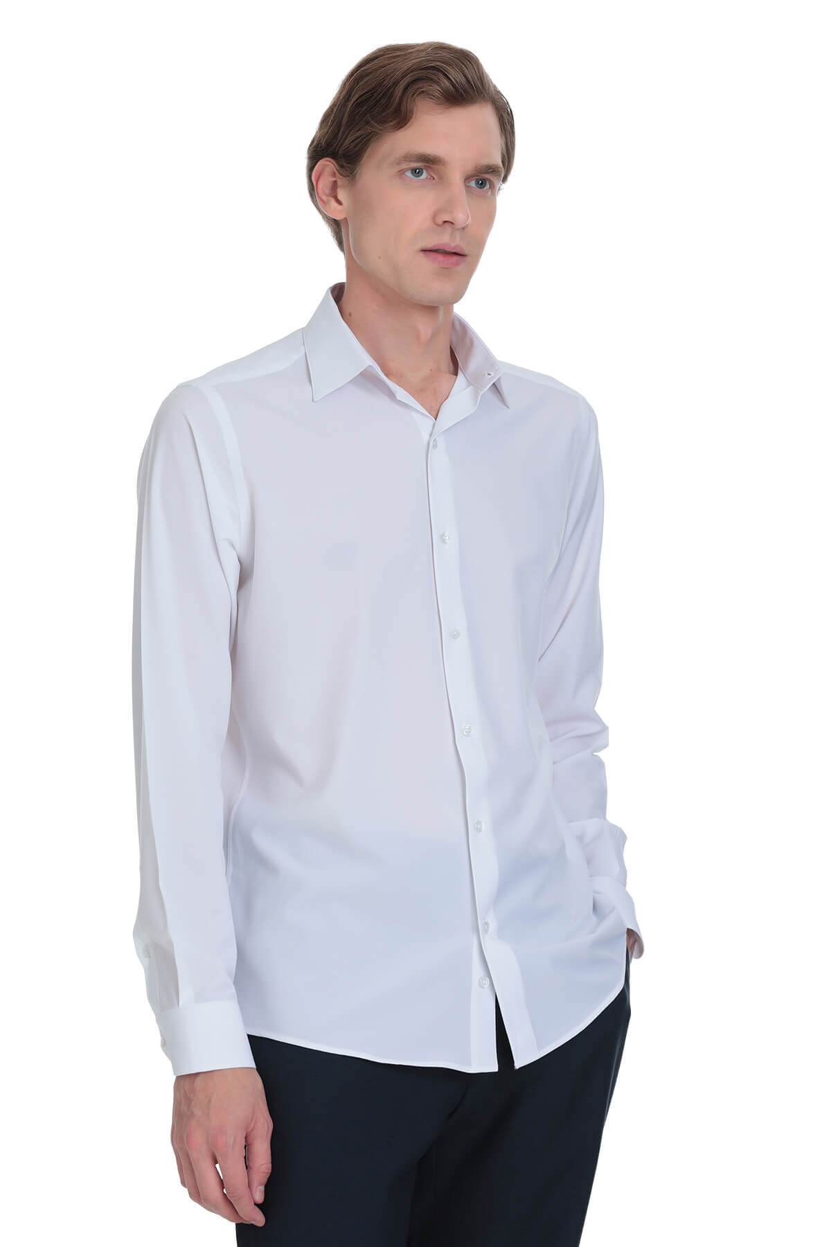 Beyaz Comfort Fit Slim Yaka Uzun Kollu Casual Gömlek