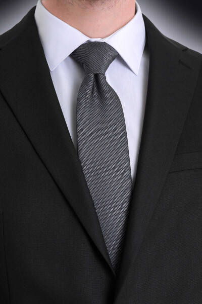 Gri Kravat - Hatemoğlu