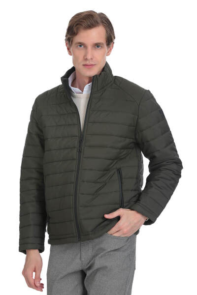 Haki Regular Fit Hakim Yaka Şişme Mont