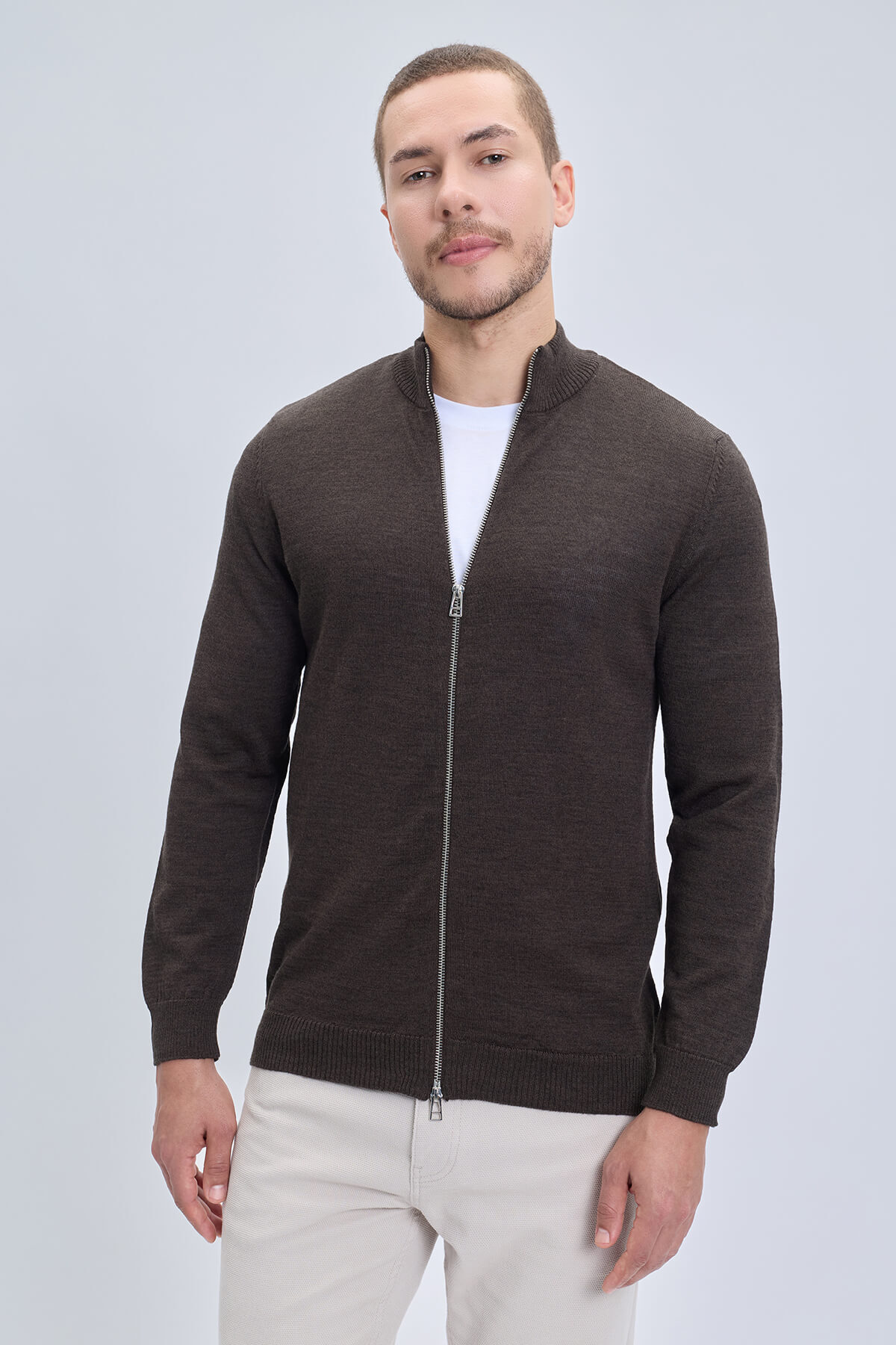 Kahverengi Comfort Fit Yarım Balıkçı Yaka Yünlü Fermuarlı Triko Hırka