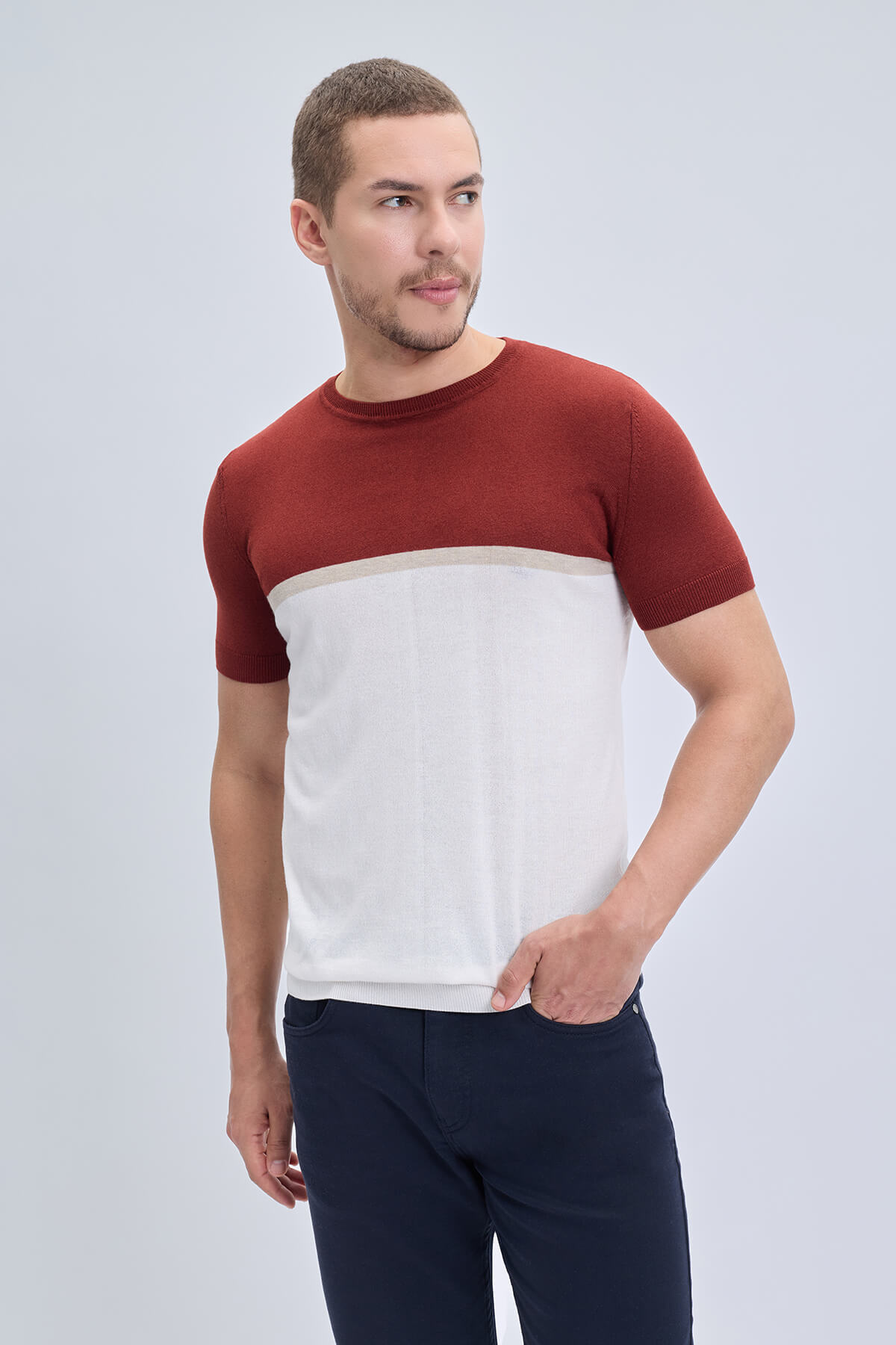 Kiremit Regular Fit Desenli Bisiklet Yaka Tişört