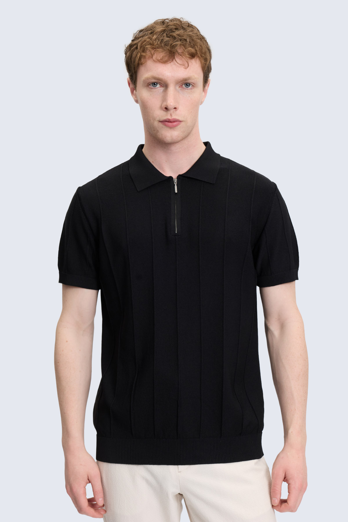 Siyah Regular Fit Polo Yaka Rayon Tişört