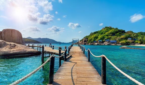 Casual ve Elegant Tarz için Erkek Tatil Kombini ve Kıyafetleri